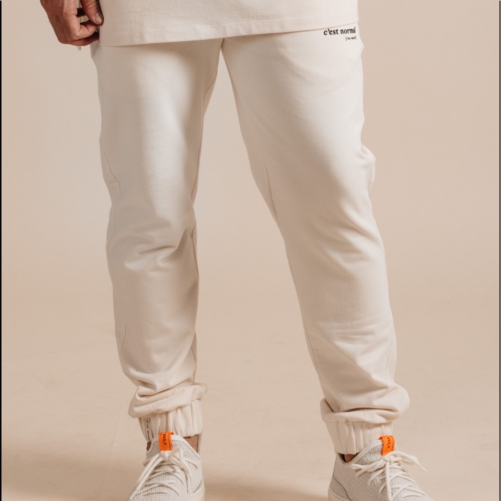 C’est Normal The Original Sweatpants Color: cream